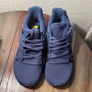 Blue Athletic Sneakers….Abboos women slip on sneakers.